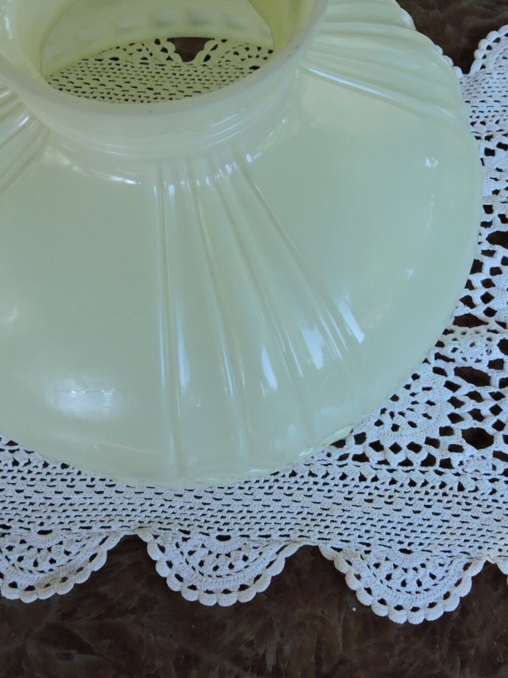 Original Vintage Coleman #443 Kremelite Gas Lamp Shade 10" Aladdin - Picture 8 of 10